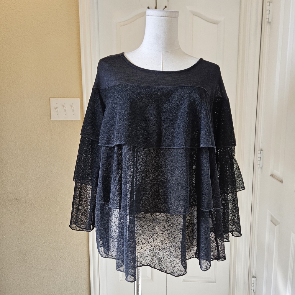 Nally & Millie Tiered Lace Overlay Top – Black Size OS NWT - Picture 2 of 13